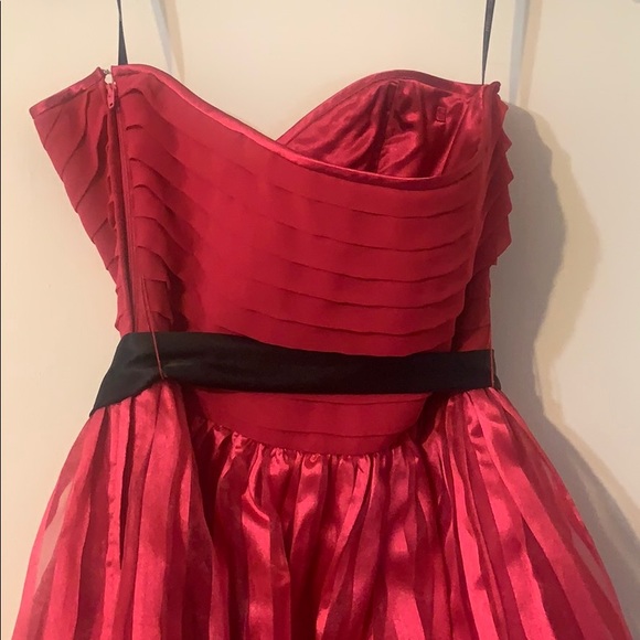 Betsey Johnson prom dress - Picture 5 of 7